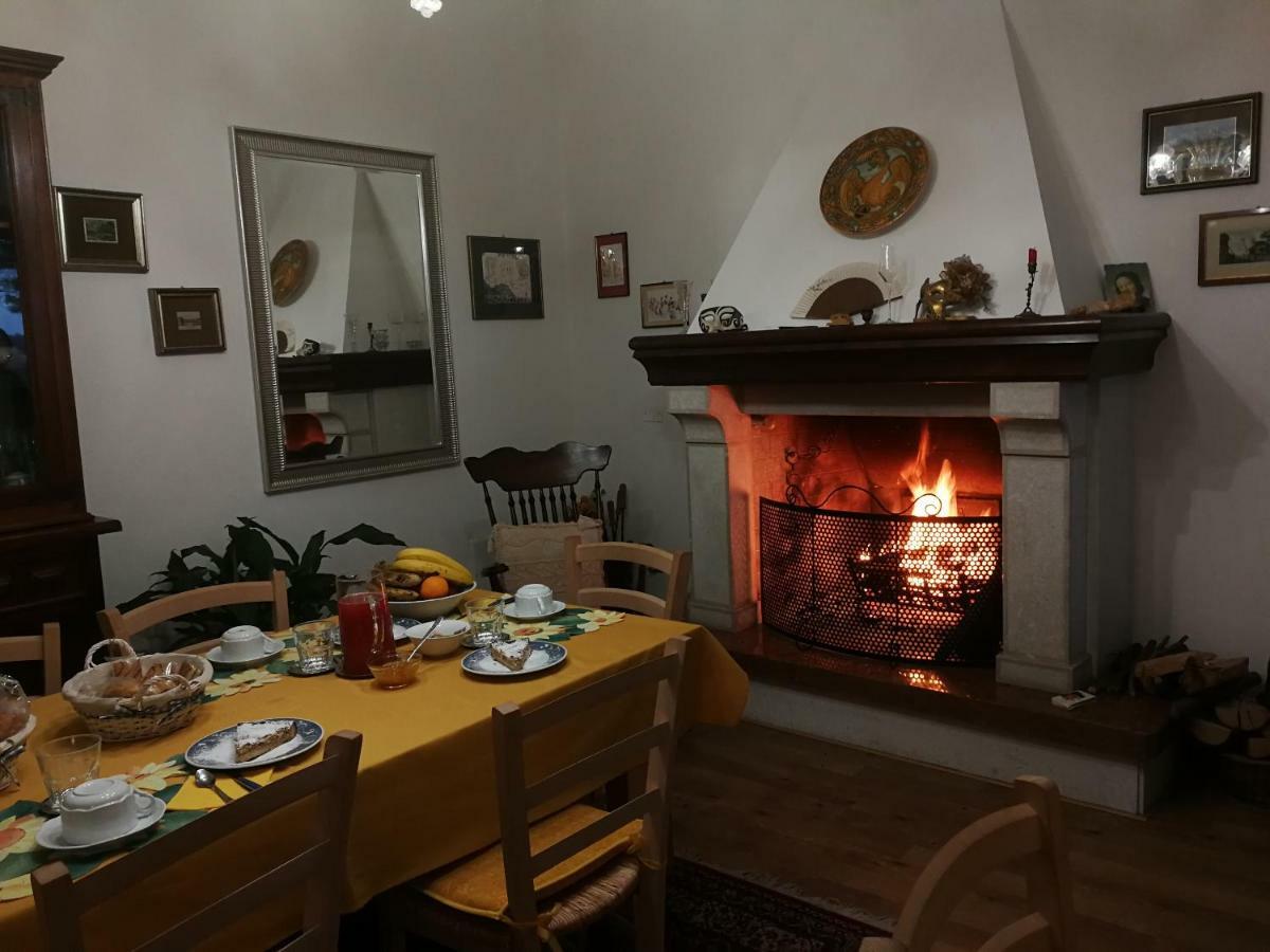 Paglia E Fieno Acomodação com café da manhã Villaga Exterior foto